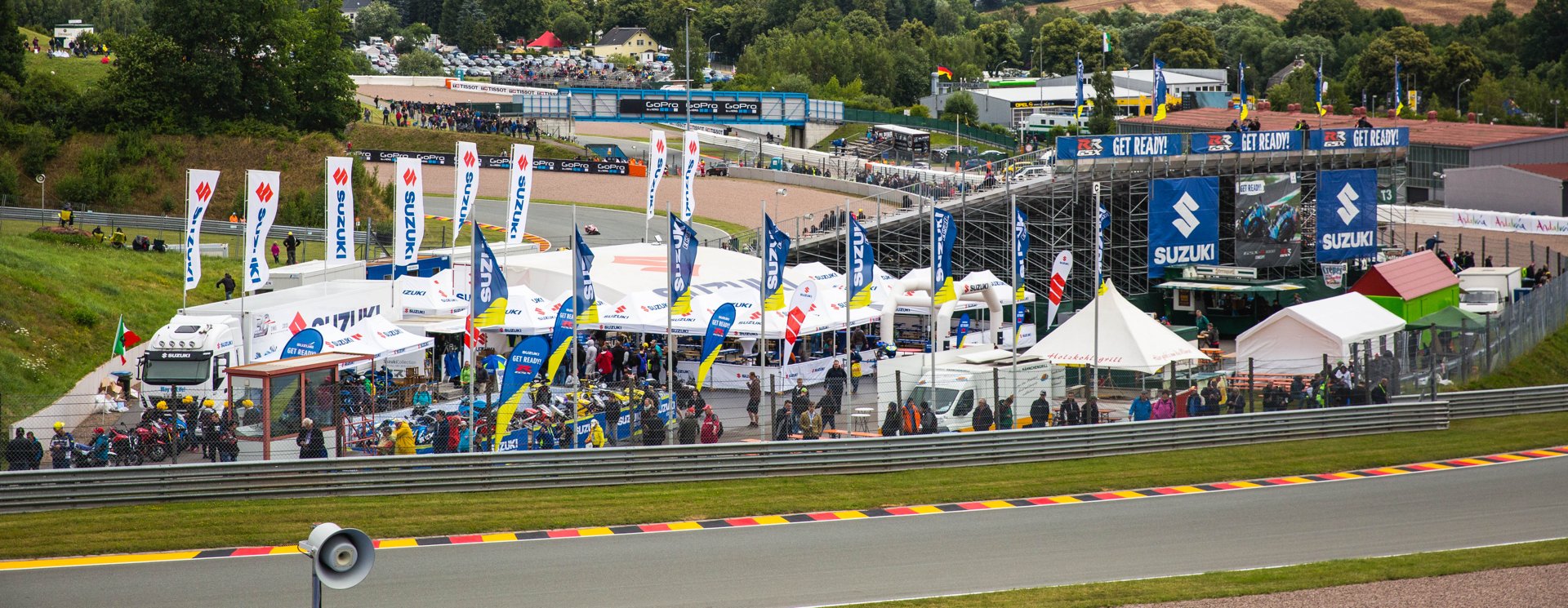 Suzuki Tribüne am Sachsenring